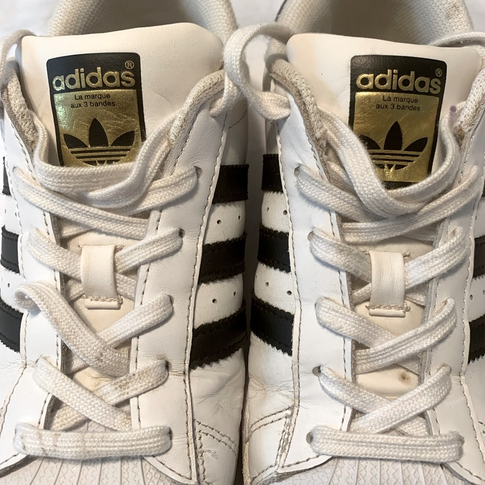 Adidas Superstar Sneakers